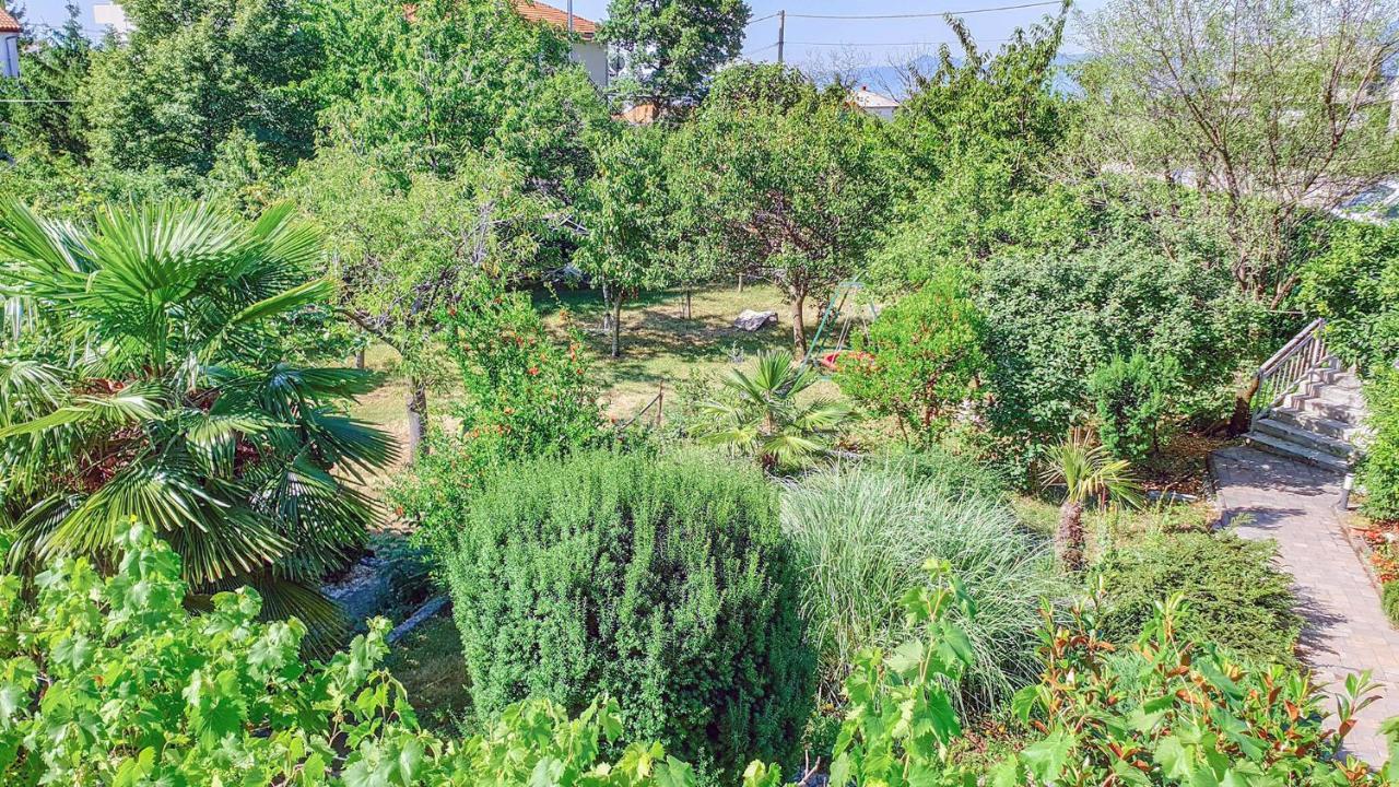 Apartment Marinici - With Private Parking