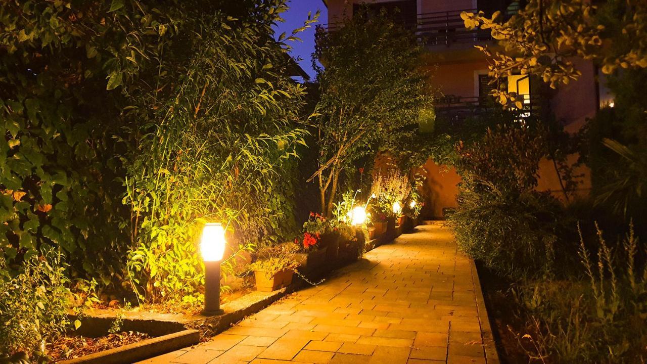 Marinici - With Private Parking Apartment