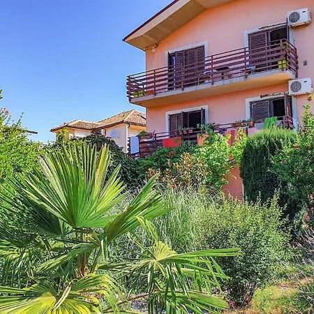 Apartments Marinici Rijeka - With Private Parking Exterior photo